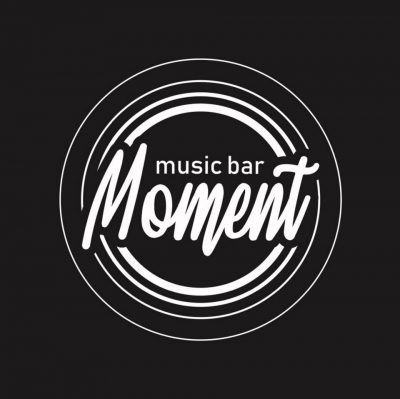 Moment music bar