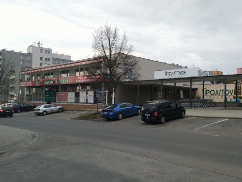 pohled na budovu (duben 2026)