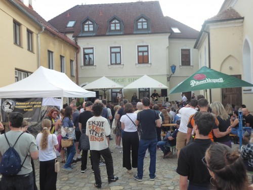koncert kapely Caramball (červen 2026)