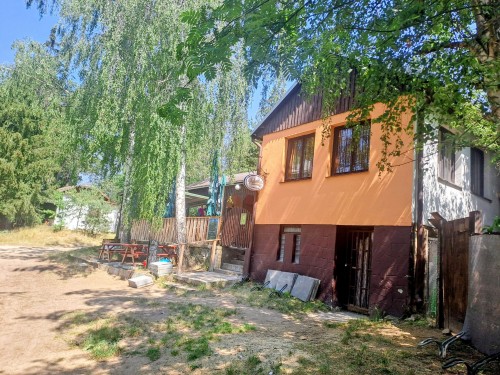 pohled na budovu (červen 2026)