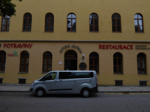 pohled na budovu pohled na budovu