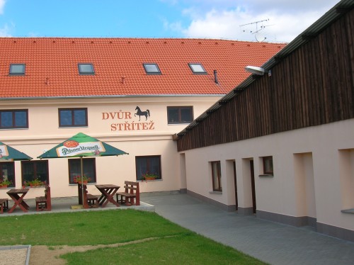 pohled na budovu (září 2006) pohled na budovu (září 2006)