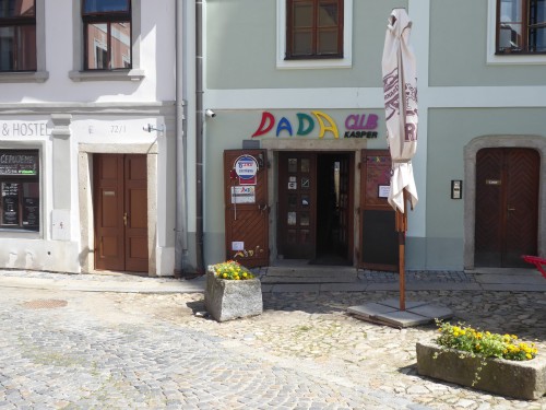 pohled na budovu (srpen 2025)