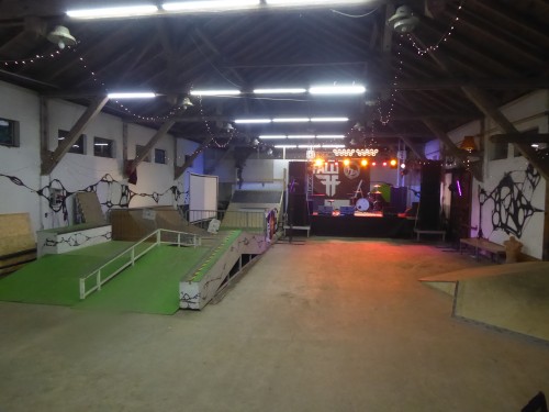 prostor na koncerty (říjen 2025)